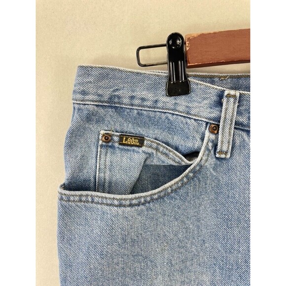 Lee Men's Size 36x30 Blue Relaxed Fit Straight Medium Wash Denim Jeans 2055516 - Picture 2 of 12